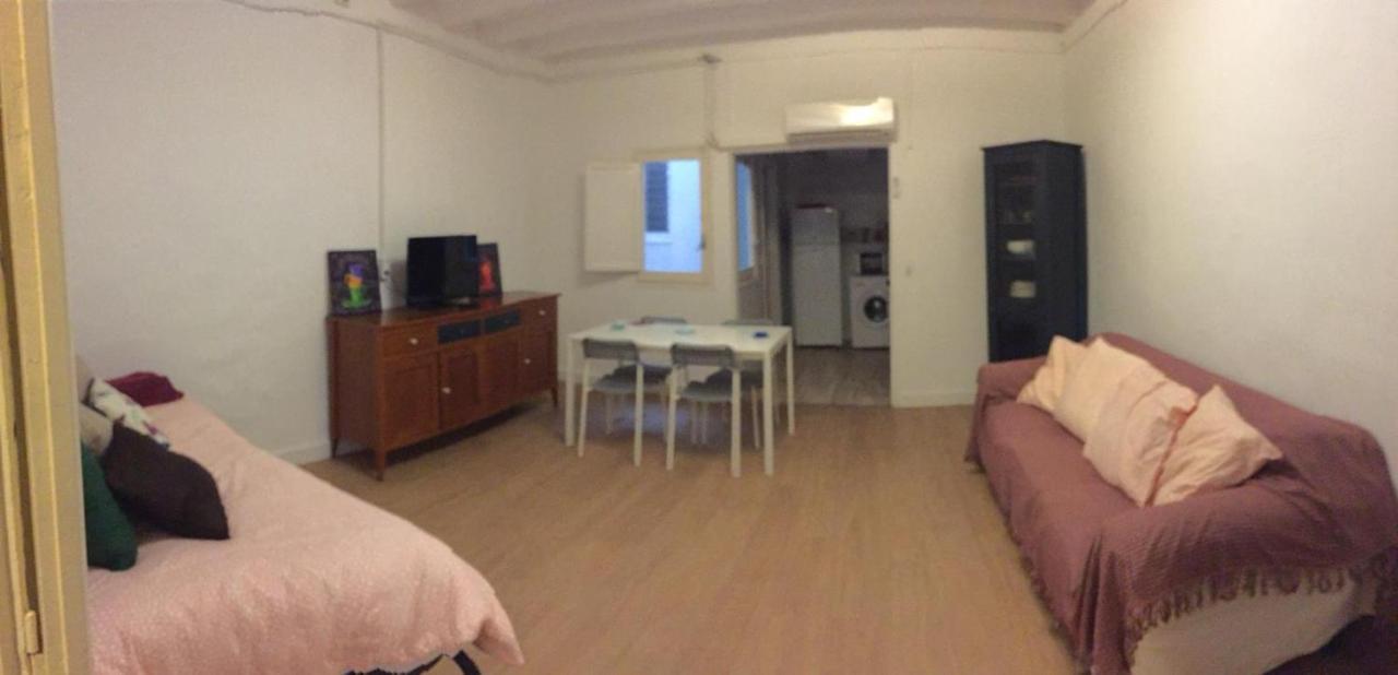 Reus Apartments Екстериор снимка