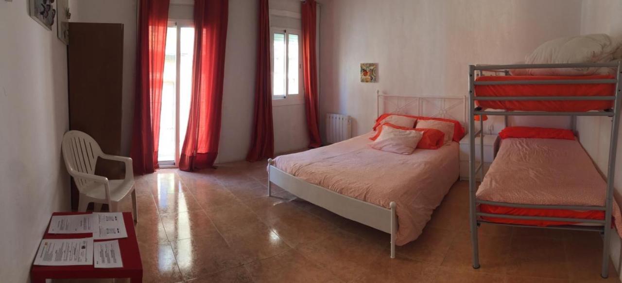 Reus Apartments Екстериор снимка