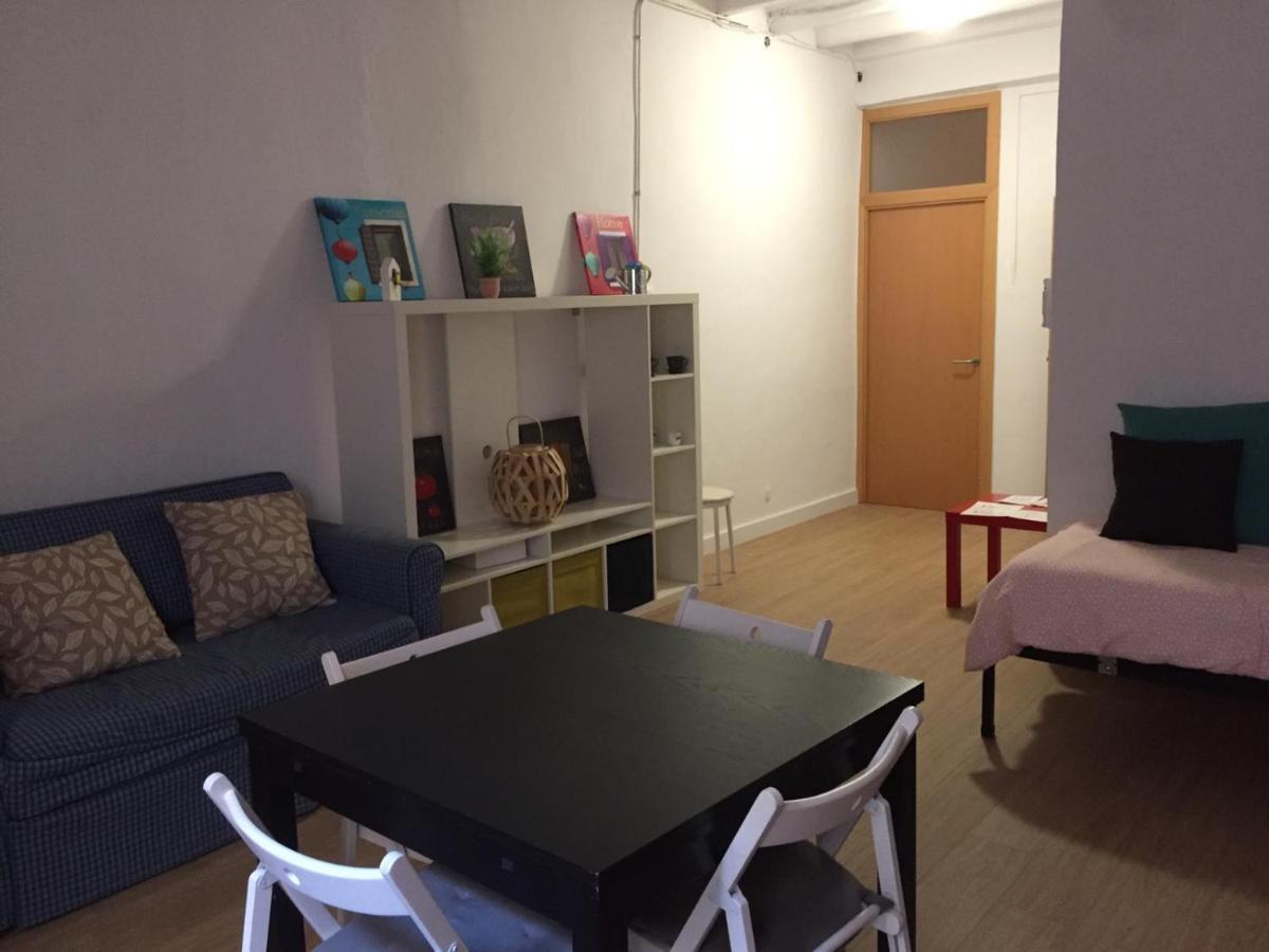 Reus Apartments Екстериор снимка