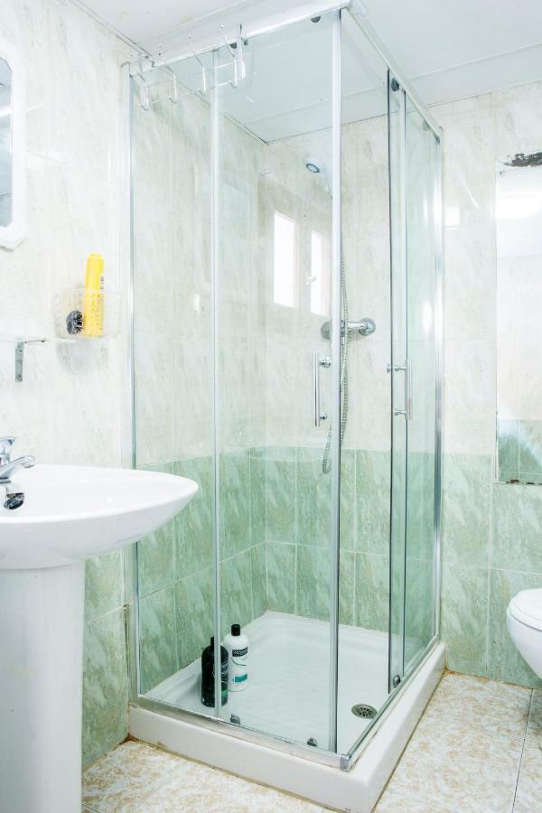 Reus Apartments Екстериор снимка